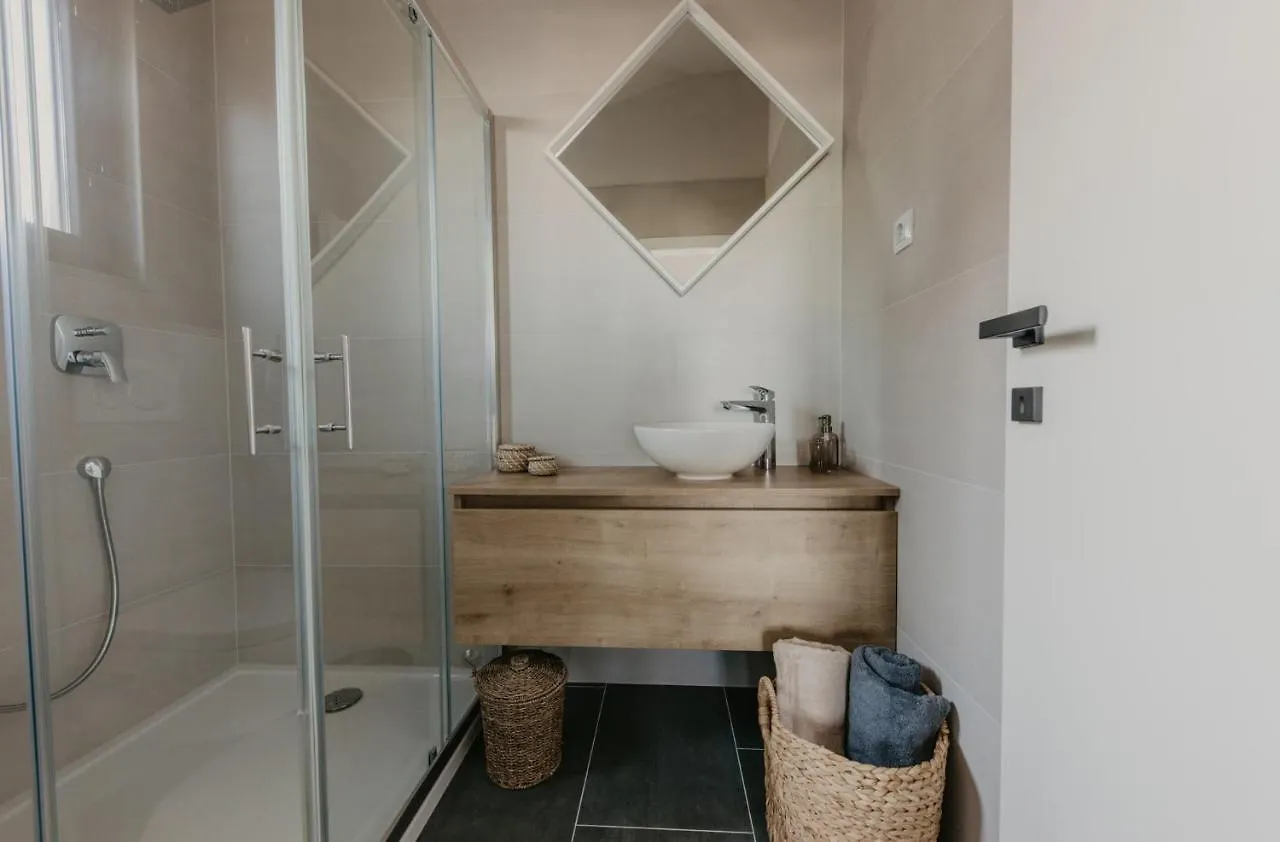 Lux Villa Core With Amazing View And Heated Pool Trogir 0*,  Kroatien
