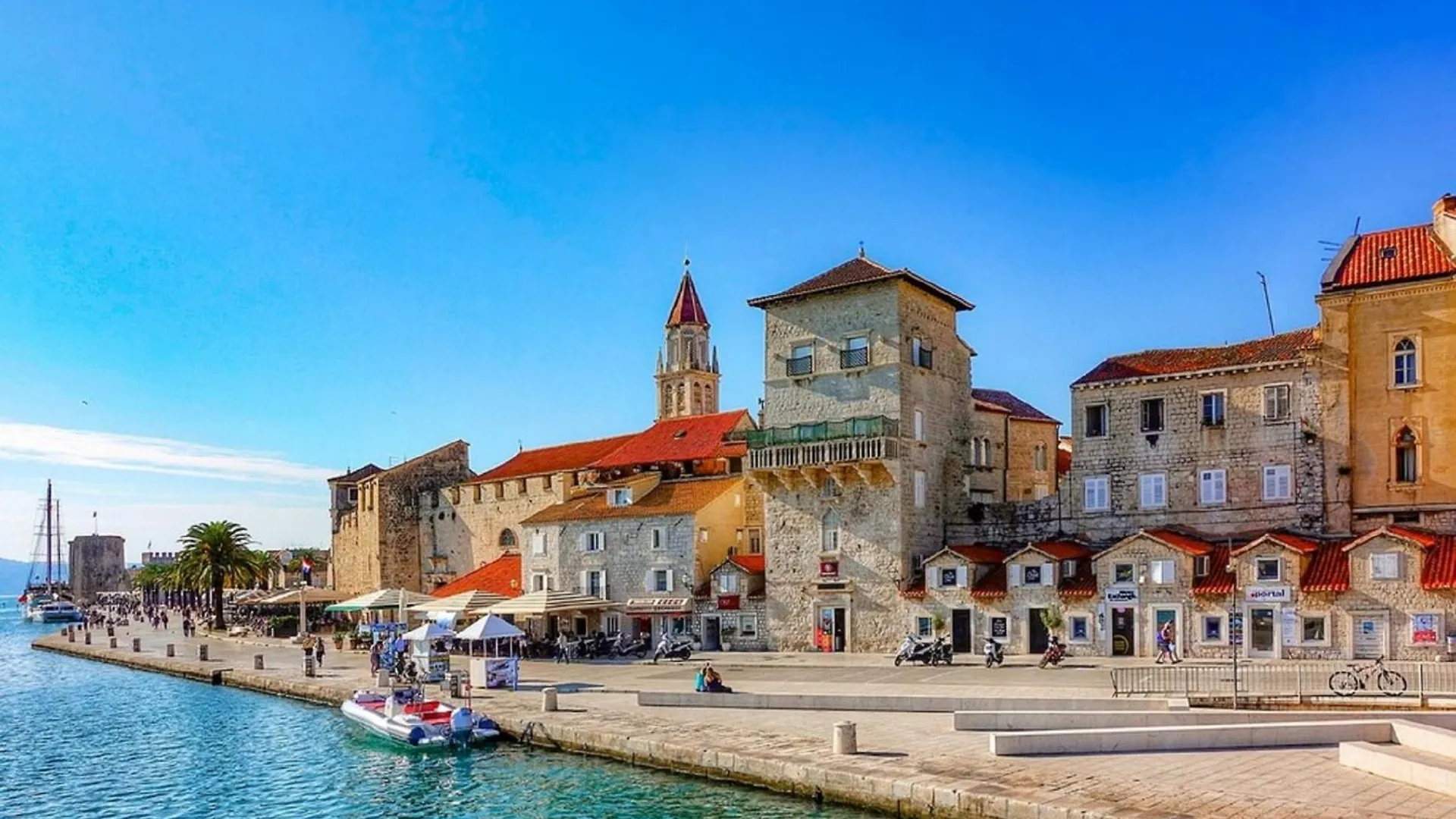Lux Villa Core With Amazing View And Heated Pool Trogir