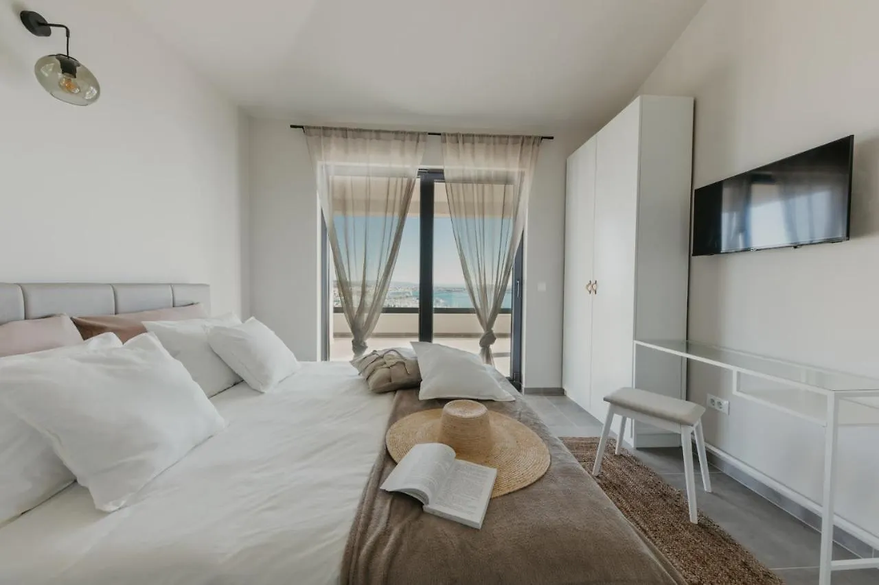 Lux Villa Core With Amazing View And Heated Pool Trogir