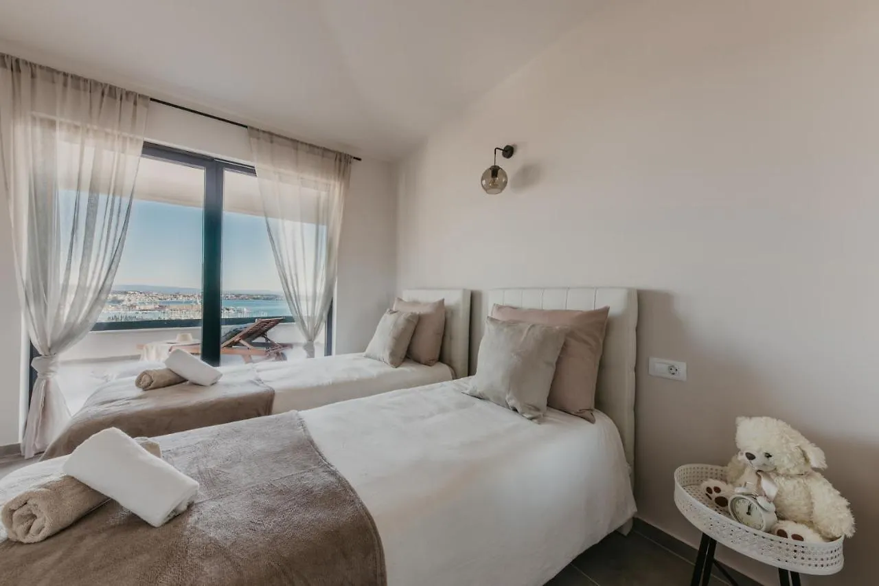 Lux Villa Core With Amazing View And Heated Pool Trogir Croatia