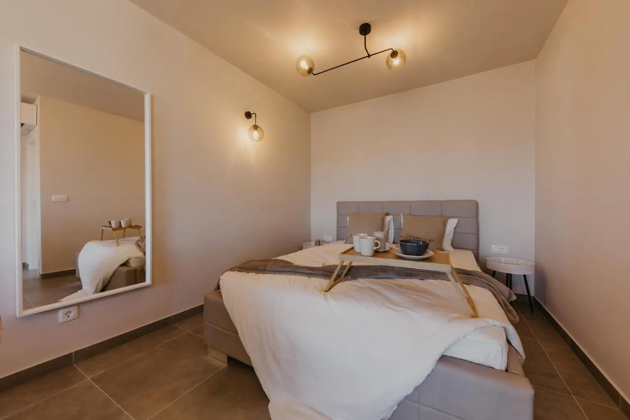 Lux Villa Core With Amazing View And Heated Pool Trogir