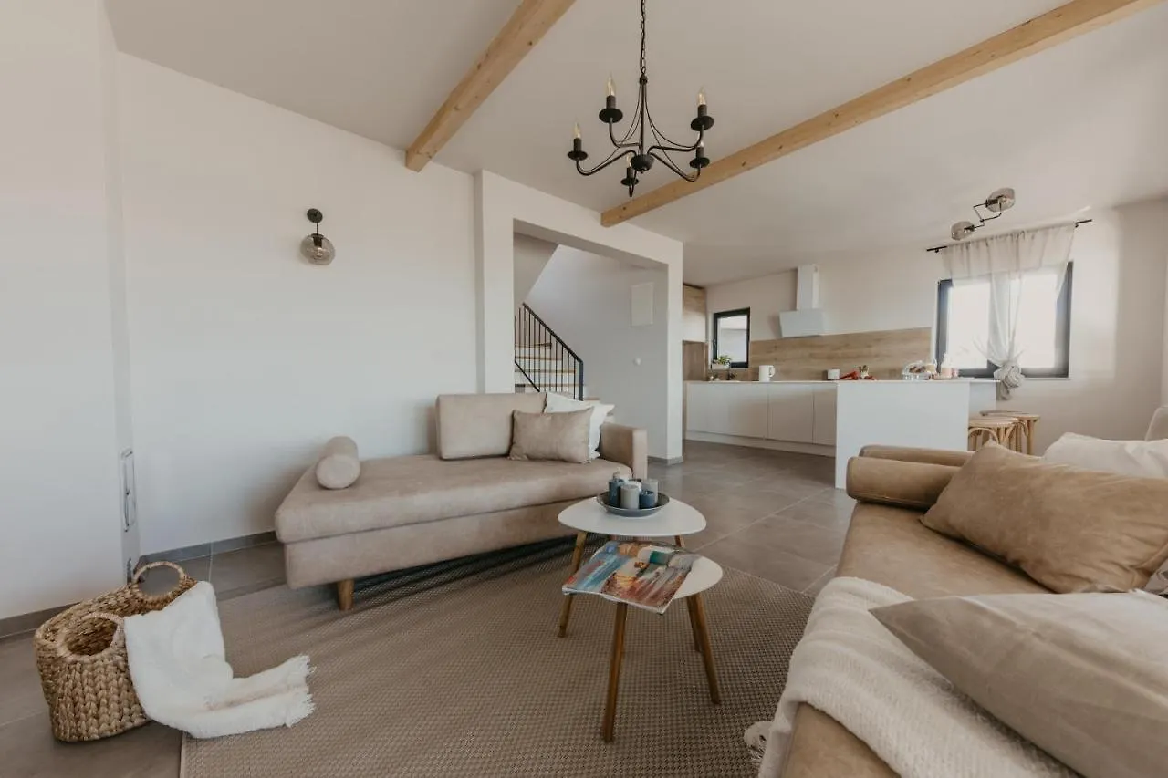 Lux Villa Core With Amazing View And Heated Pool Trogir