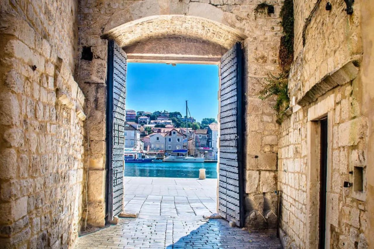 Lux Villa Core With Amazing View And Heated Pool Trogir 0*,
